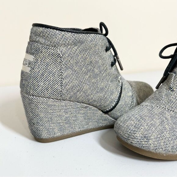 Toms Desert Wedge Metallic Linen Bootie 7 - Picture 3 of 9